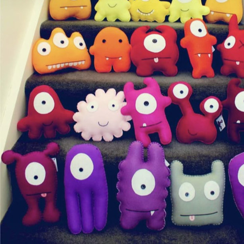 اسباب بازی گربه کت نیپدار نمدی سوتکدار سایز بزرگ